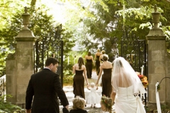 kahns-catering-ima-wedding-5-kevinswan-400x600