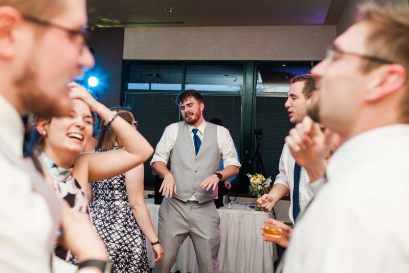 kahns-catering-detail-weddingparty-69-chloeluka
