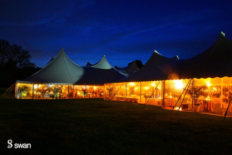 kahns-catering-yourlocation-tent-4-kevinswan