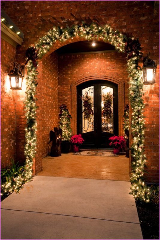 front-porch-christmas-decorations